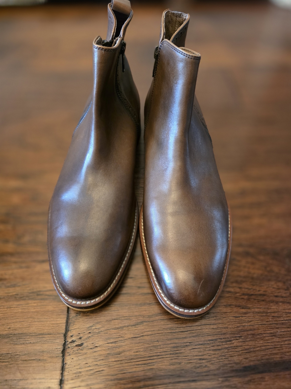 Johnson & Murphy MlMen's Brown Leather Chukka Zip Boots - Sleek Ankle Chukka